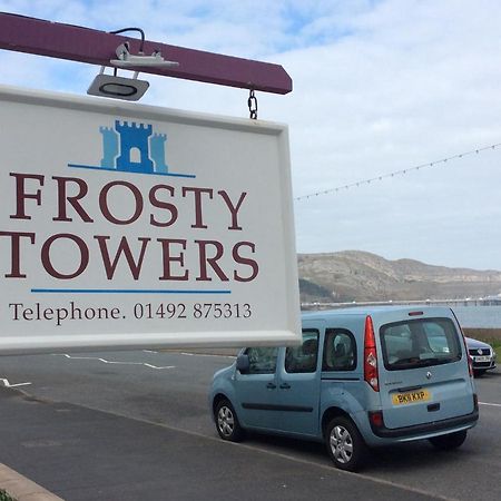 Frosty Towers Bed & Breakfast Llandudno Bagian luar foto
