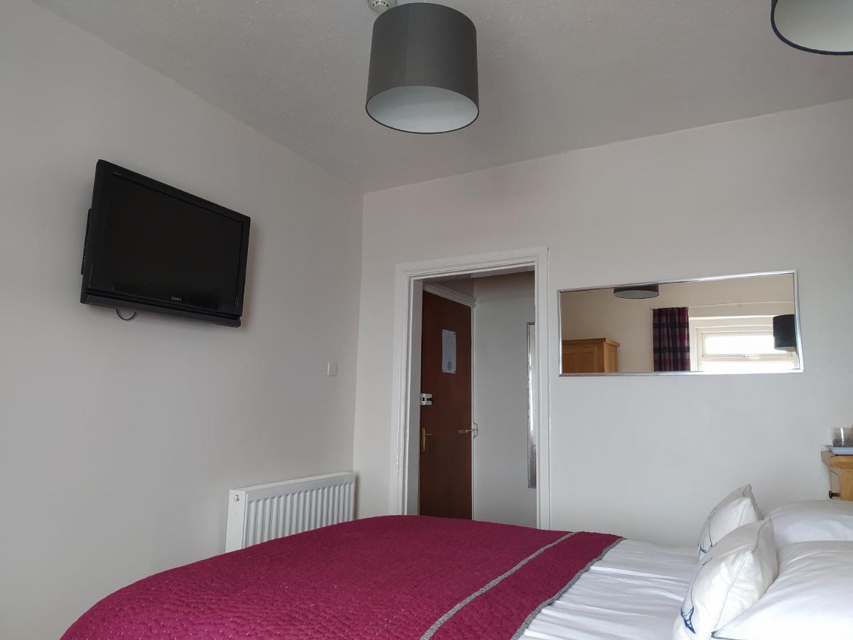 Frosty Towers Bed & Breakfast Llandudno Bagian luar foto